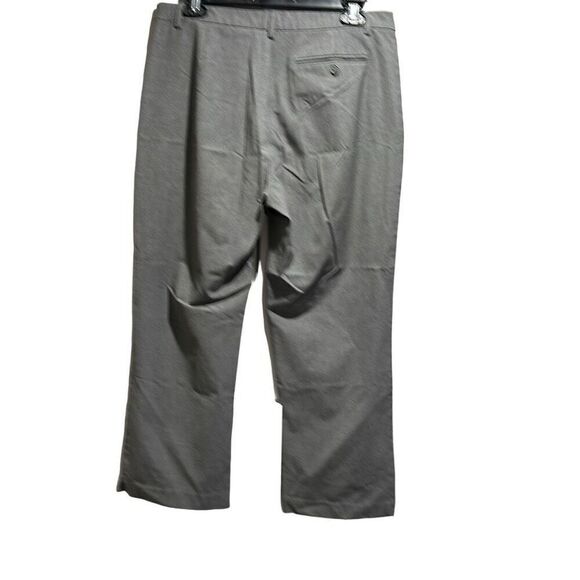 Old Navy stretch straight leg pants, trousers - Picture 3 of 5